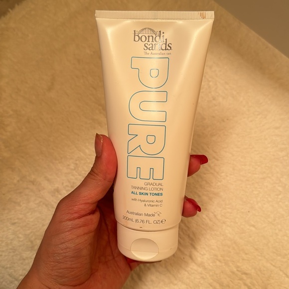 Bundle of Coola and Bondi Sands, the Australian tan, pure gradual tanning lotion - Picture 6 of 10
